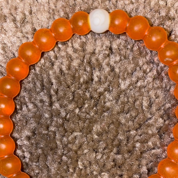 AUTHENTIC Lokai bracelets - Picture 4 of 4